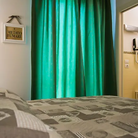 Il Giglio Bed & Breakfast Porto SantʼElpidio